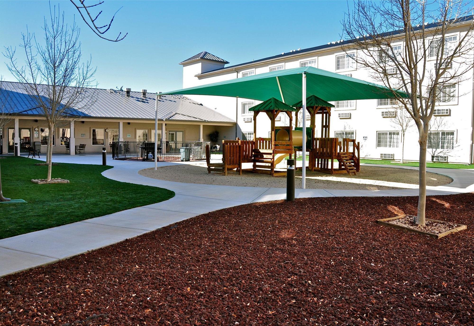 Landmark Inn Fort Irwin Buitenkant foto