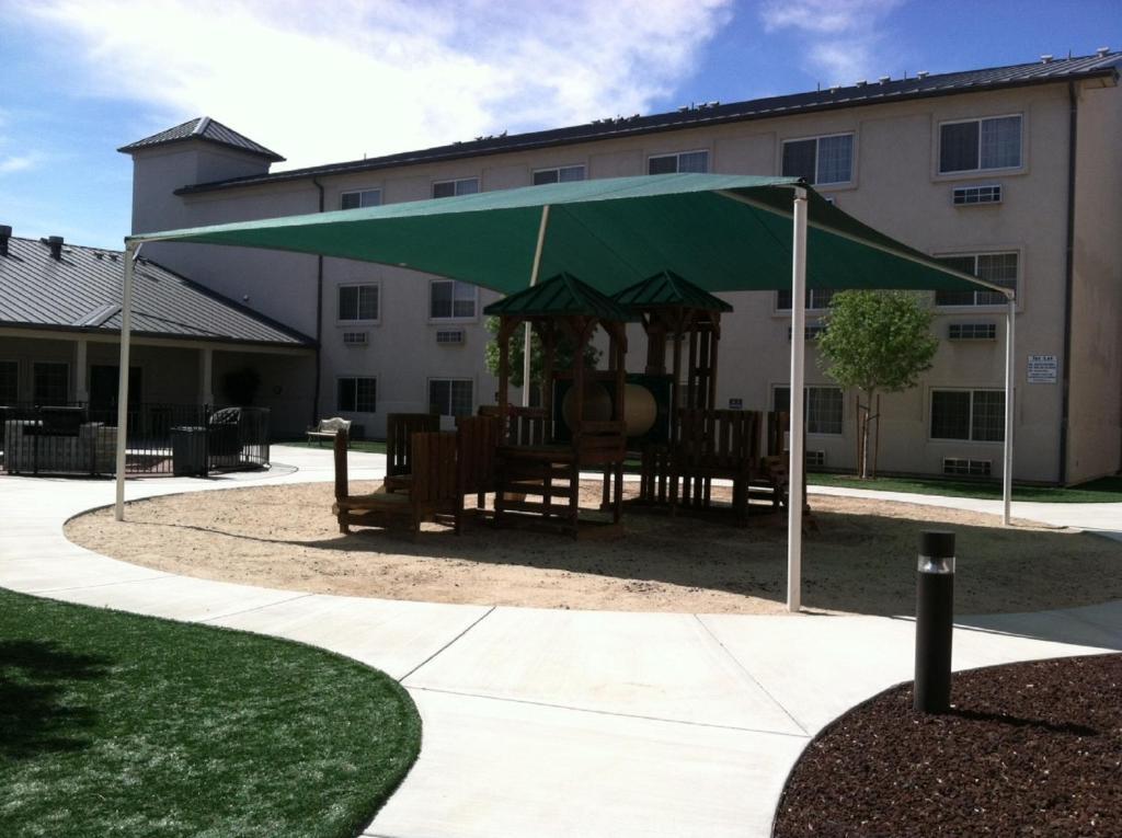 Landmark Inn Fort Irwin Buitenkant foto