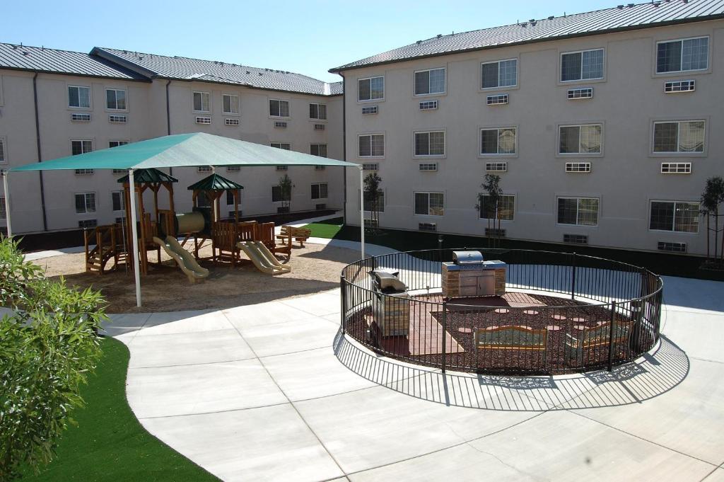 Landmark Inn Fort Irwin Buitenkant foto