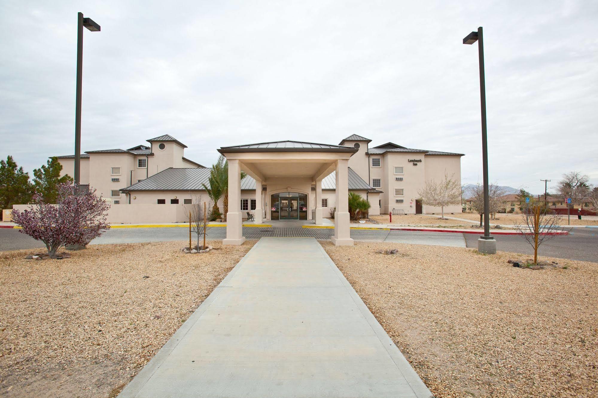 Landmark Inn Fort Irwin Buitenkant foto
